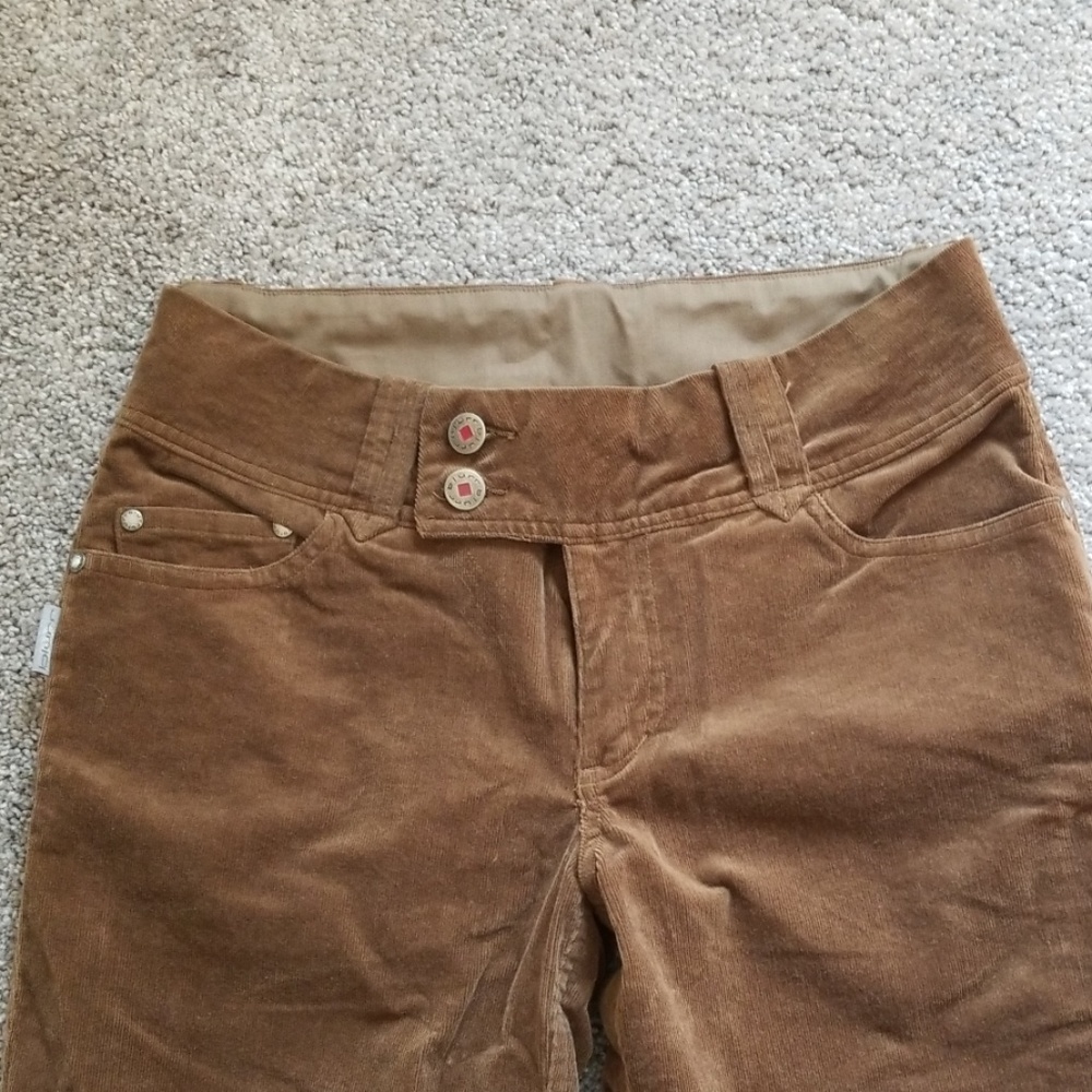 Blurr Corduroy Pants